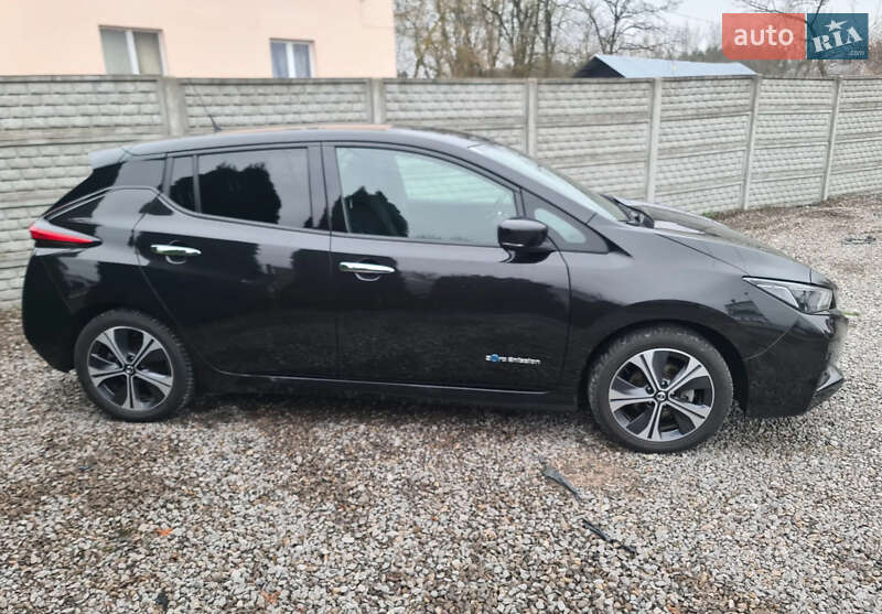 Хетчбек Nissan Leaf 2018 в Чернівцях фото 5 Хетчбек Nissan Leaf 2018 в Чернівцях