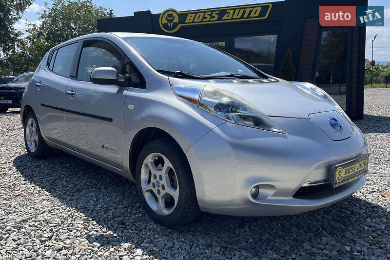 Nissan Leaf 2011