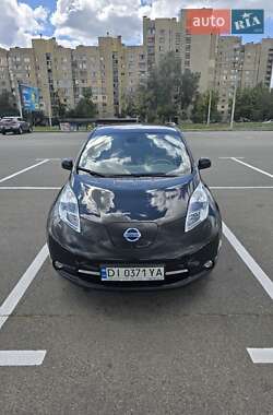 Хэтчбек Nissan Leaf 2012 в Киеве