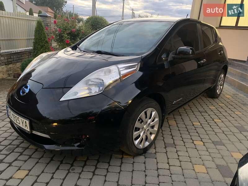 Хэтчбек Nissan Leaf 2013 в Львове фото 4 Хэтчбек Nissan Leaf 2013 в Львове