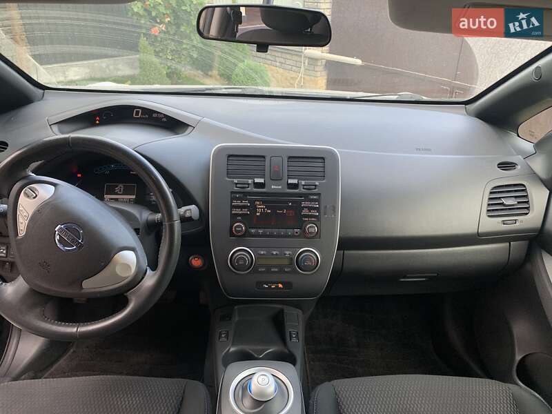 Хэтчбек Nissan Leaf 2013 в Львове фото 10 Хэтчбек Nissan Leaf 2013 в Львове