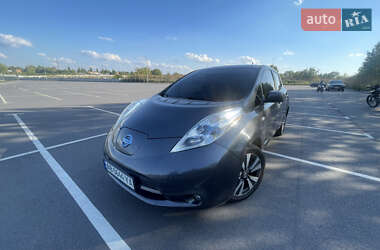 Хетчбек Nissan Leaf 2013 в Вінниці