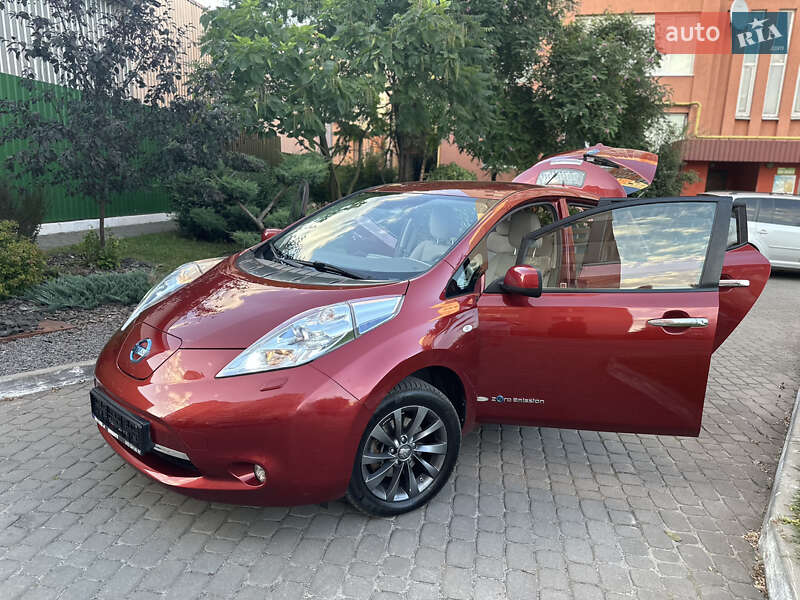 Nissan Leaf 2012