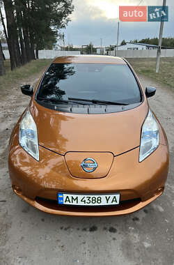 Хэтчбек Nissan Leaf 2017 в Житомире