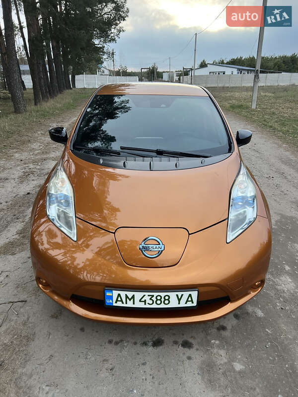 Хетчбек Nissan Leaf 2017 в Житомирі