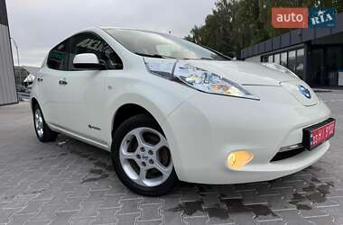 Хэтчбек Nissan Leaf 2012 в Владимире