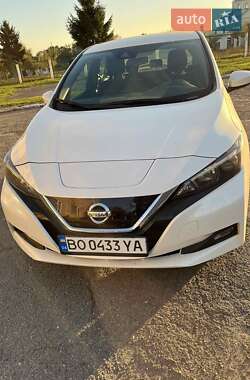 Хэтчбек Nissan Leaf 2020 в Тернополе