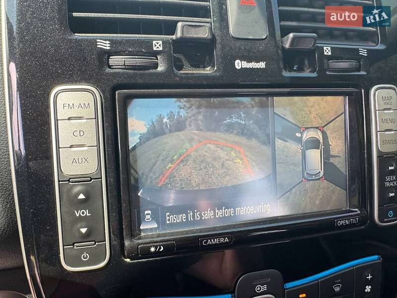 Хэтчбек Nissan Leaf 2014 в Змиеве