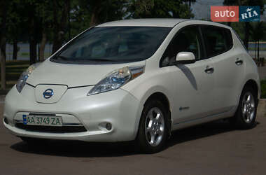 Хэтчбек Nissan Leaf 2013 в Киеве