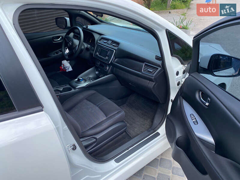 Хэтчбек Nissan Leaf 2018 в Кропивницком фото 6 Хэтчбек Nissan Leaf 2018 в Кропивницком