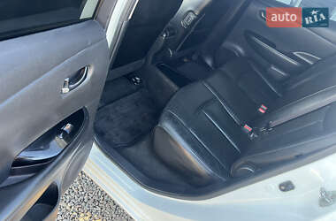 Хэтчбек Nissan Leaf 2014 в Днепре