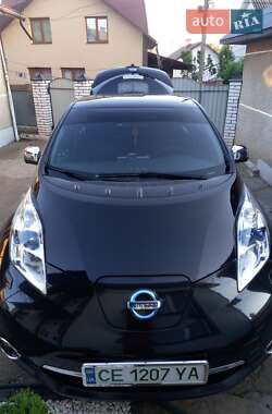 Хэтчбек Nissan Leaf 2013 в Заставной