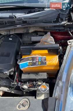 Хэтчбек Nissan Leaf 2012 в 