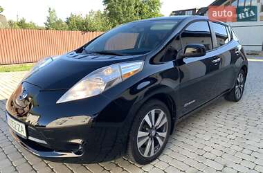 Хетчбек Nissan Leaf 2015 в Івано-Франківську