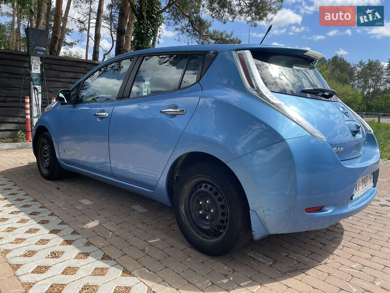Хэтчбек Nissan Leaf 2014 в Киеве