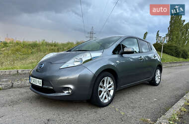 Хэтчбек Nissan Leaf 2013 в Ровно