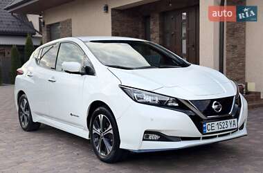 Хэтчбек Nissan Leaf 2019 в Черновцах