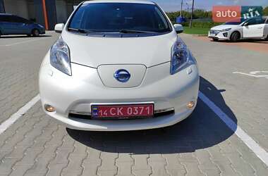 Хэтчбек Nissan Leaf 2014 в Виннице
