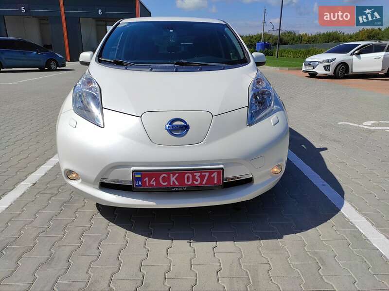 Nissan Leaf 2014