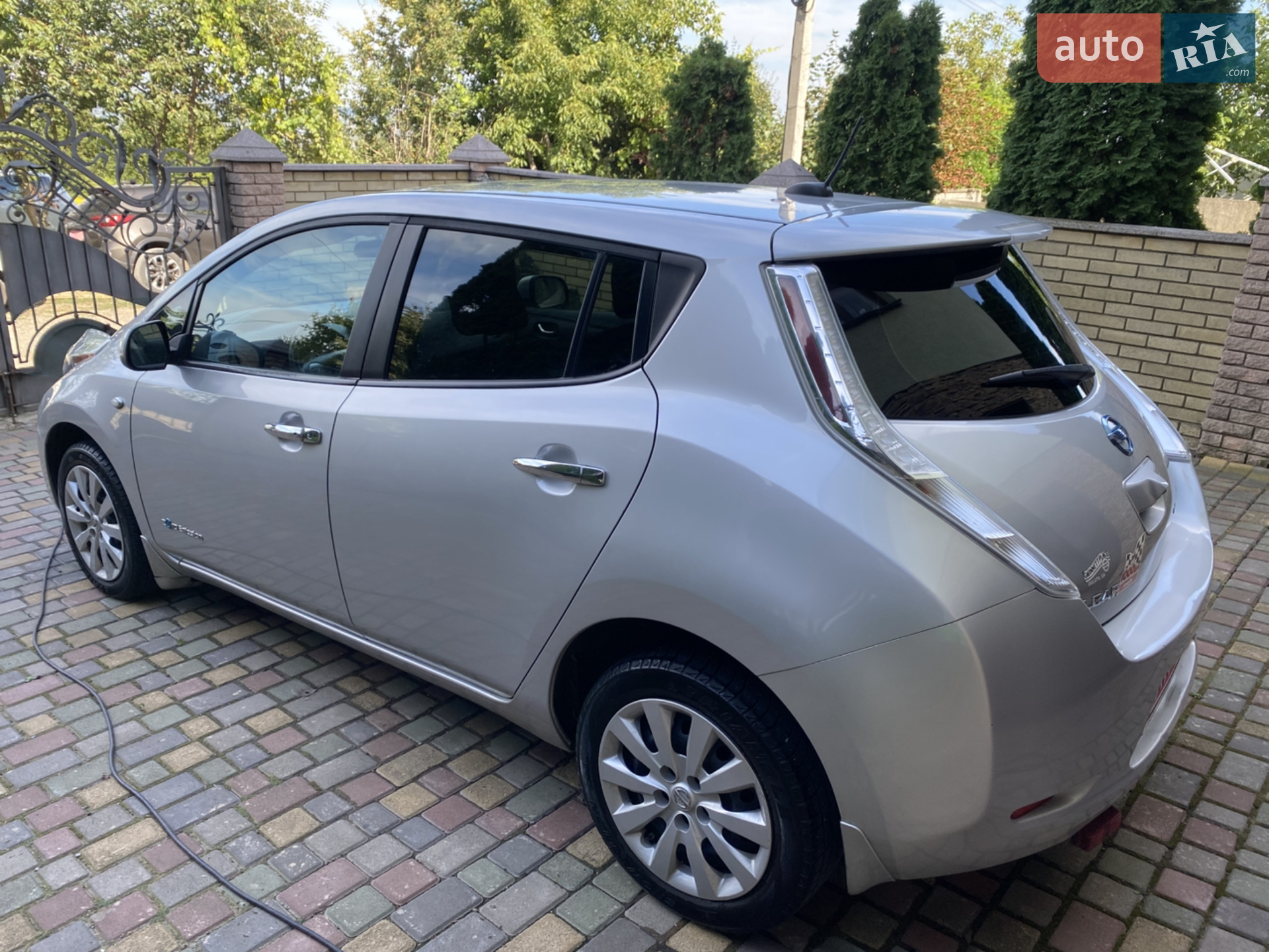 2015 Nissan Leaf - мініатюра 10