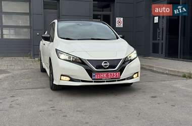 Хэтчбек Nissan Leaf 2018 в Каменец-Подольском