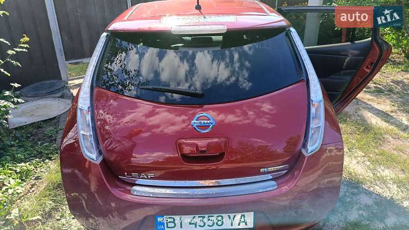 Хетчбек Nissan Leaf 2013 в Кременчуці фото 10 Хетчбек Nissan Leaf 2013 в Кременчуці