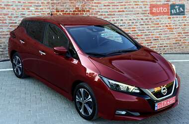 Хетчбек Nissan Leaf 2021 в Тернополі