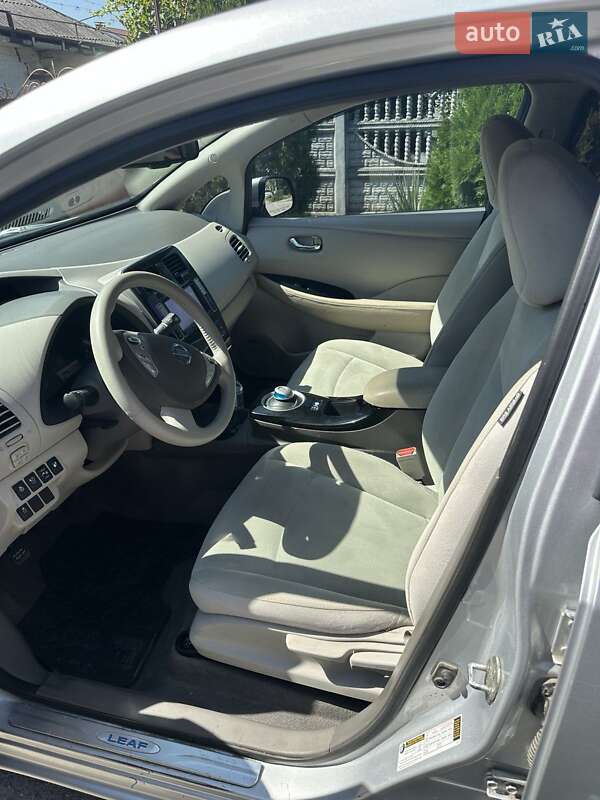 Хэтчбек Nissan Leaf 2014 в Днепре фото 11 Хэтчбек Nissan Leaf 2014 в Днепре