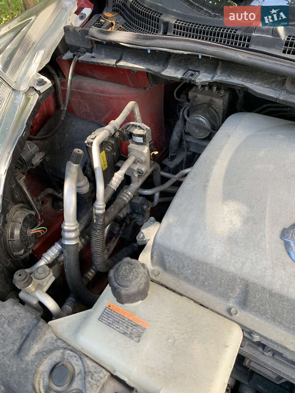 Хэтчбек Nissan Leaf 2014 в Черновцах