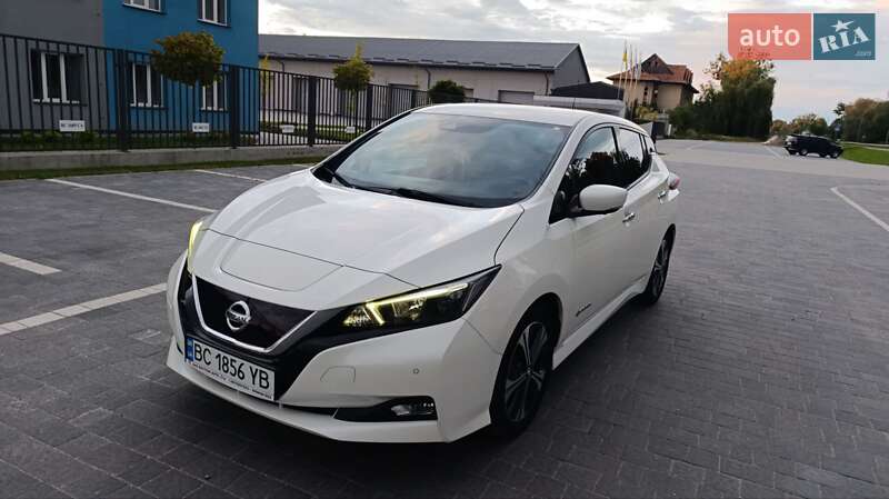 Хетчбек Nissan Leaf 2018 в Стрию