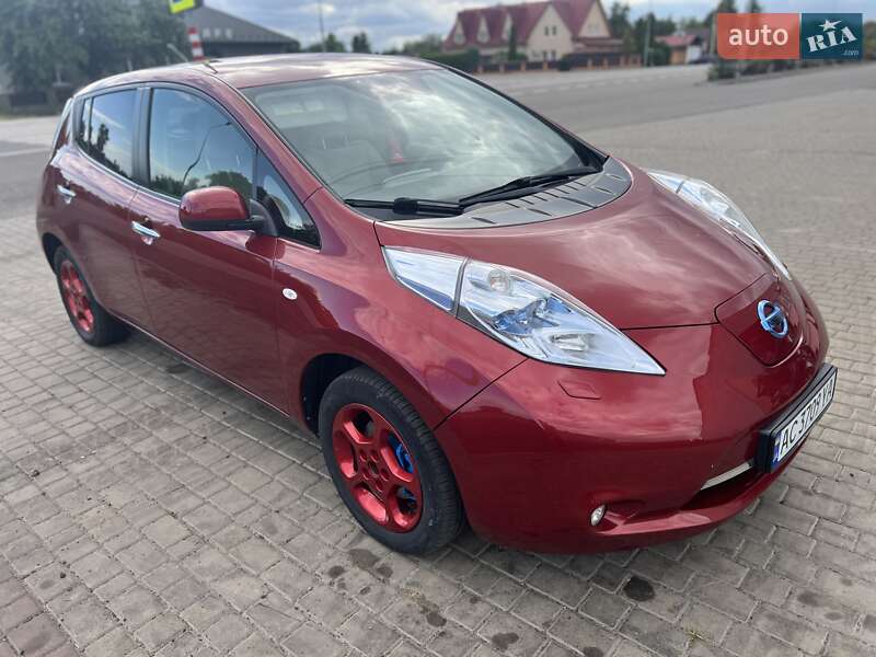 Nissan Leaf 2012