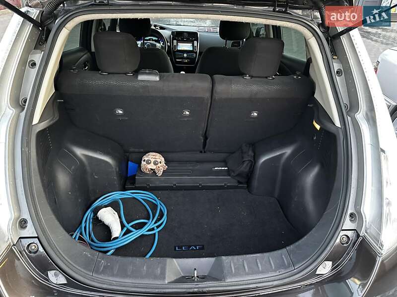 Хэтчбек Nissan Leaf 2016 в Одессе фото 3 Хэтчбек Nissan Leaf 2016 в Одессе