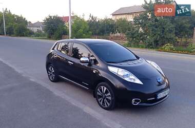Хетчбек Nissan Leaf 2015 в Ланівці