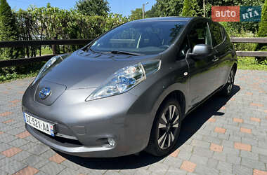 Хэтчбек Nissan Leaf 2016 в Львове