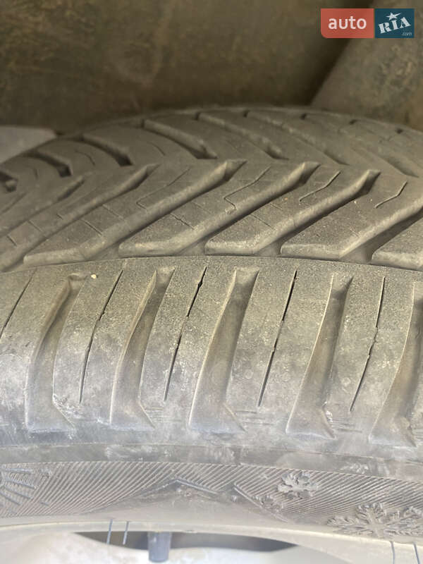 Хетчбек Nissan Leaf 2012 в Виноградові