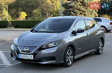 Хетчбек Nissan Leaf 2020 в Одесі