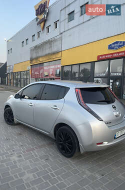 Хэтчбек Nissan Leaf 2014 в Галиче