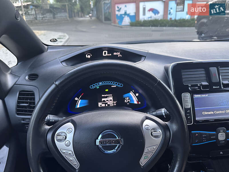 Хэтчбек Nissan Leaf 2015 в Одессе фото 8 Хэтчбек Nissan Leaf 2015 в Одессе