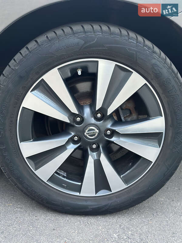 Хэтчбек Nissan Leaf 2015 в Одессе фото 12 Хэтчбек Nissan Leaf 2015 в Одессе
