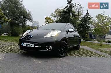 Хэтчбек Nissan Leaf 2013 в Львове
