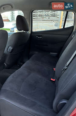 Хэтчбек Nissan Leaf 2013 в Киеве