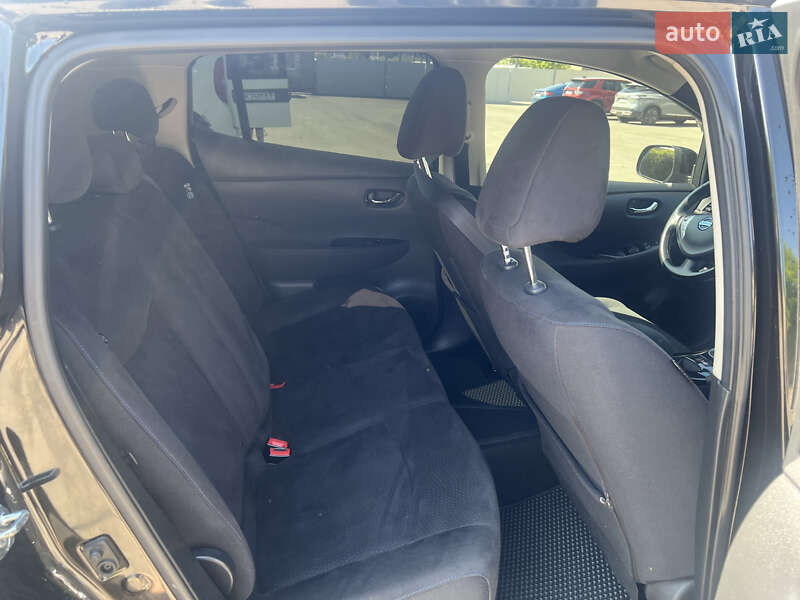 Хэтчбек Nissan Leaf 2013 в Ровно фото 12 Хэтчбек Nissan Leaf 2013 в Ровно