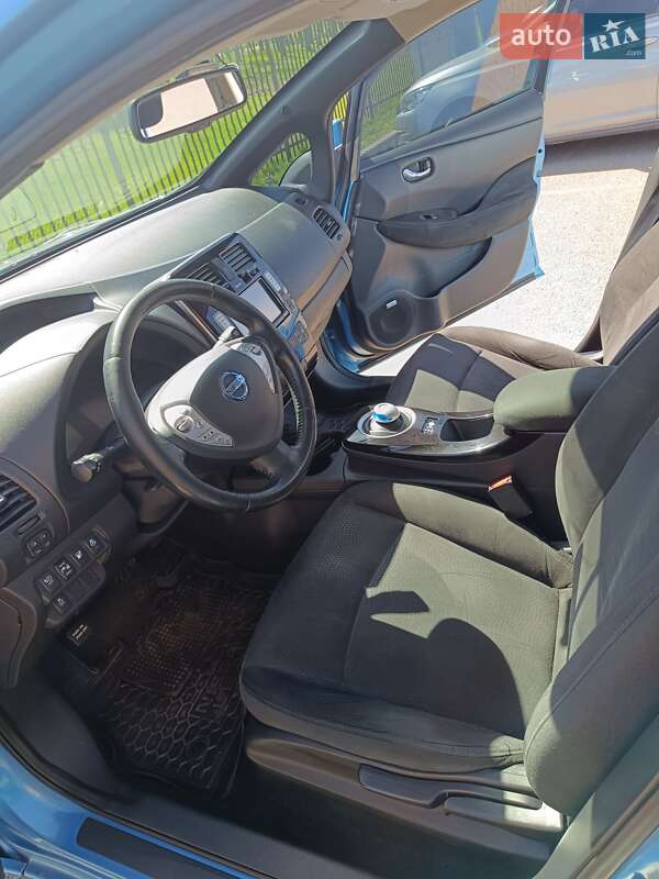 Хэтчбек Nissan Leaf 2013 в Днепре фото 7 Хэтчбек Nissan Leaf 2013 в Днепре