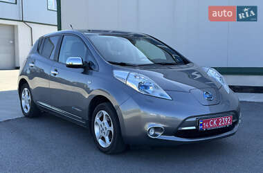 Хетчбек Nissan Leaf 2015 в Вінниці