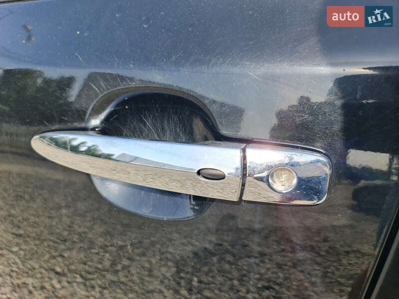 Хэтчбек Nissan Leaf 2016 в Киеве