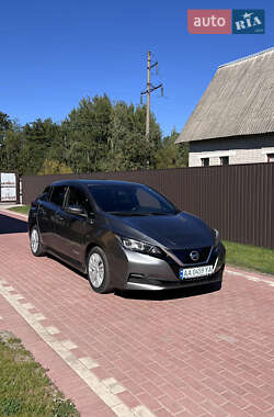 Хетчбек Nissan Leaf 2017 в Андрушівці