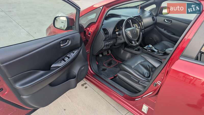 Хэтчбек Nissan Leaf 2013 в Луцке фото 21 Хэтчбек Nissan Leaf 2013 в Луцке