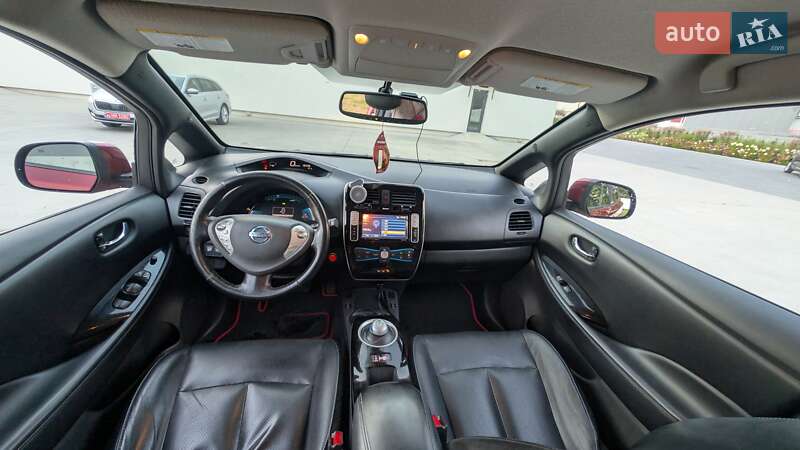 Хэтчбек Nissan Leaf 2013 в Луцке фото 25 Хэтчбек Nissan Leaf 2013 в Луцке