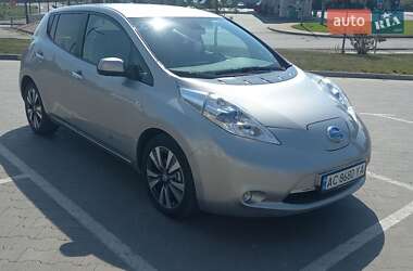 Хэтчбек Nissan Leaf 2013 в Луцке