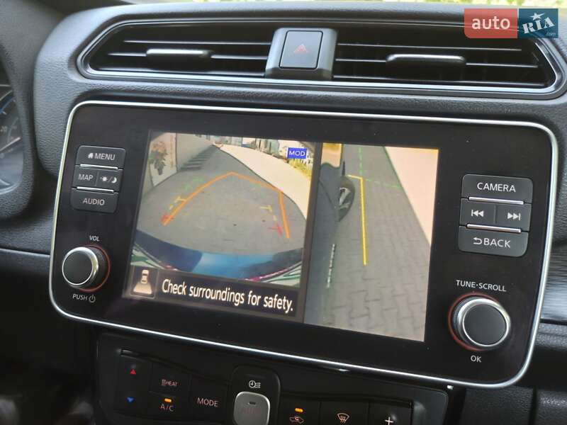 Хэтчбек Nissan Leaf 2019 в Хмельницком